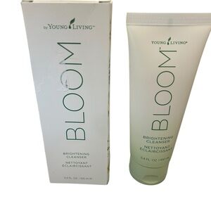 Young Living BLOOM Brightening Cleanser